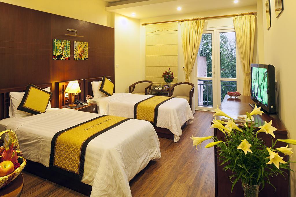 Huyen Chau Hotel Hanoï Extérieur photo