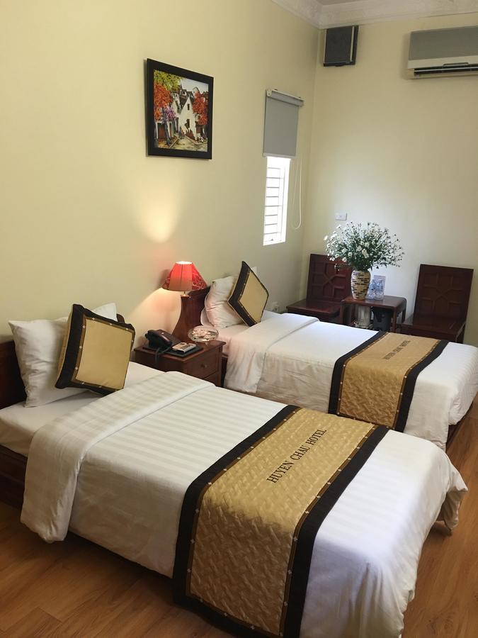 Huyen Chau Hotel Hanoï Extérieur photo