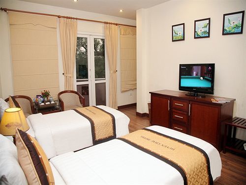 Huyen Chau Hotel Hanoï Extérieur photo